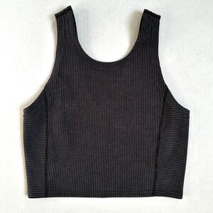 Lululemon Size 4 Ribbed Softstreme Cropped Tank Top Black/Grey Women’s Athletic